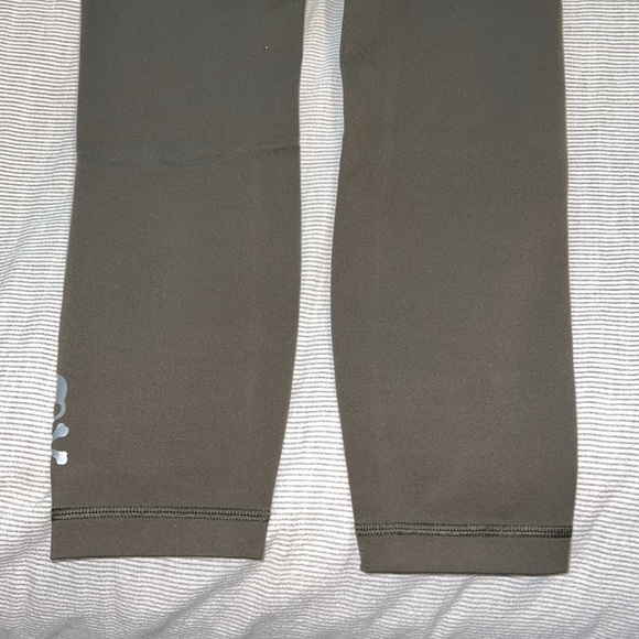 lululemon Soulcycle Wunder Under *Luon - Picture 4 of 6